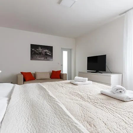 Apartment Luxurious *