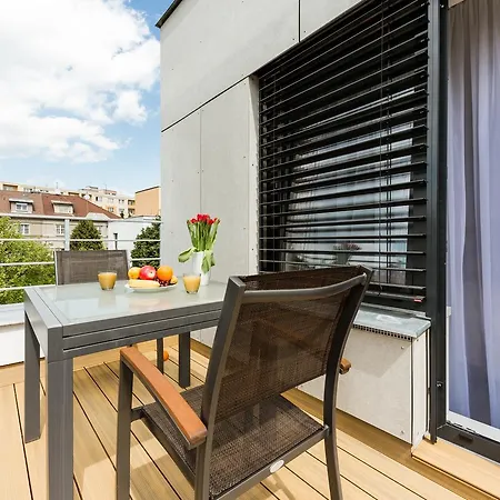 Apartment Luxurious